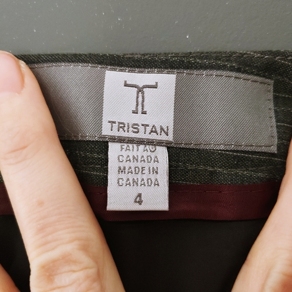 Pinstripe skirt - Picture 6 of 6